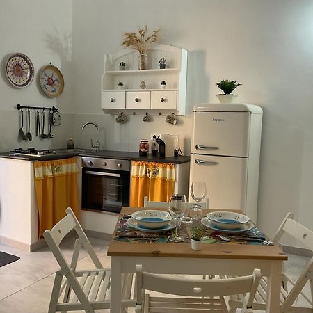 Rossaroll Holiday Houses 노토 외부 사진